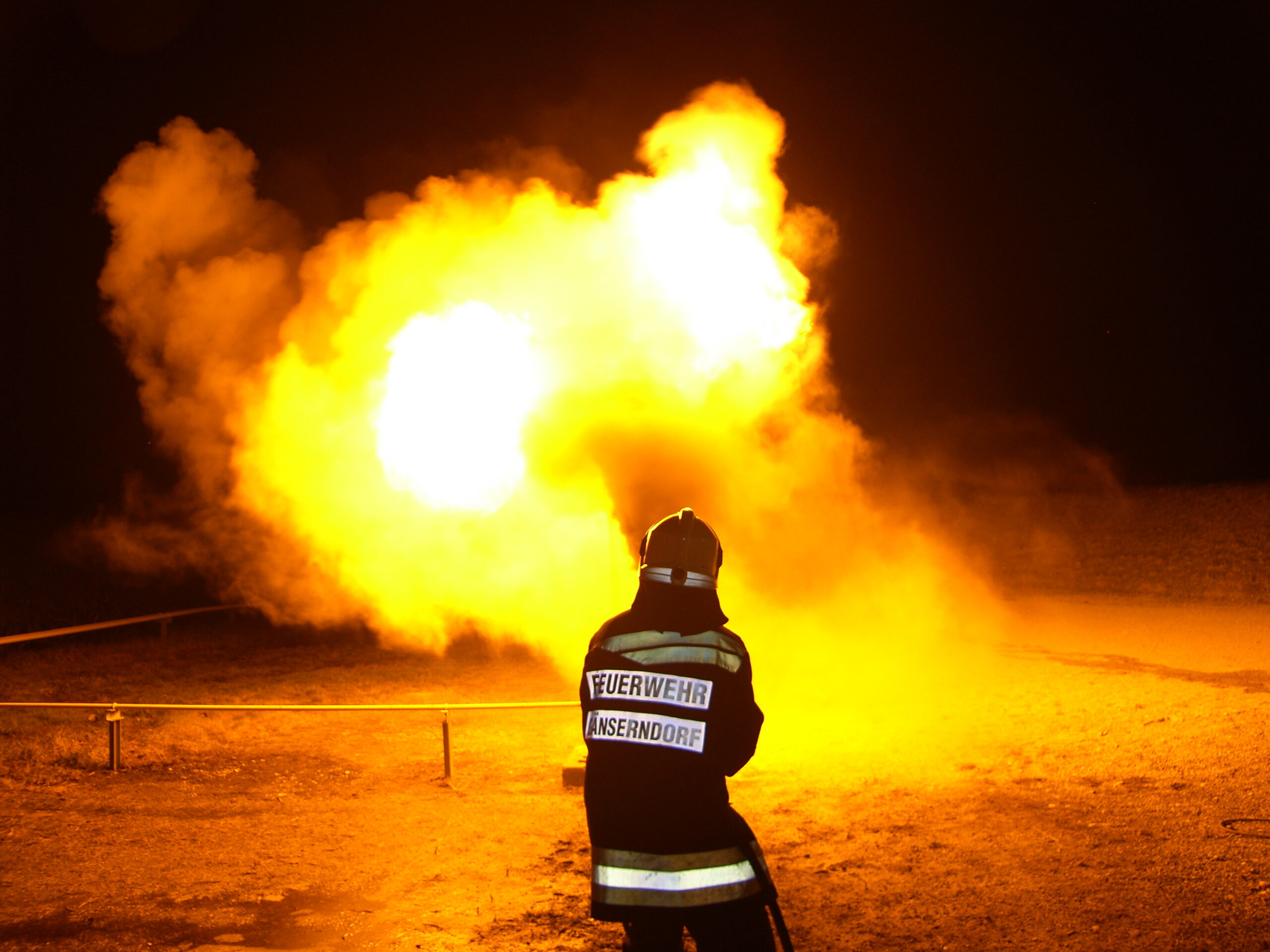 Archivaufnahme der Feuerwehr Gänserndorf im Jahr 2007